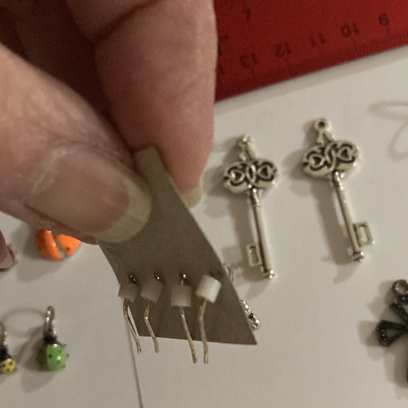 Craft jewelry items 70 pieces - Picture 5 of 7